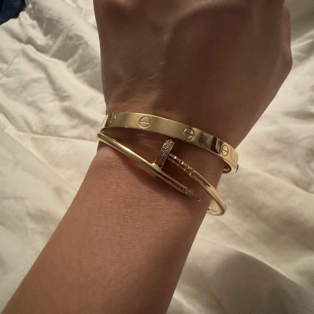 Nail bangle 18k Dubai gold with stones 16cm